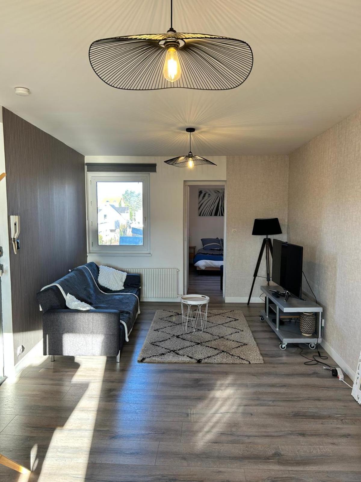 Appartement F2 Meuble 敦刻尔克 外观 照片
